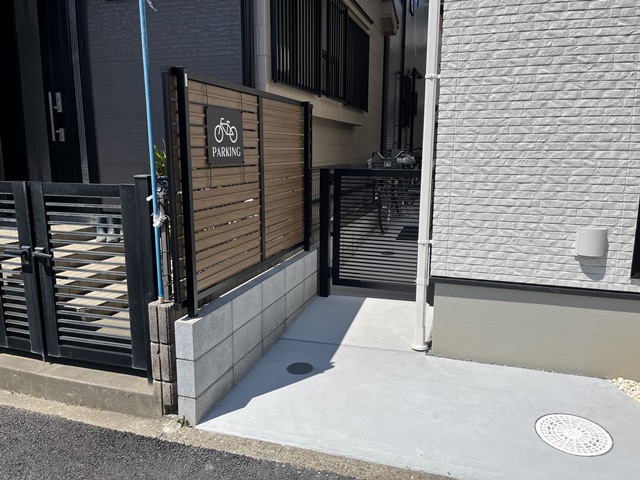 腹HACHIBUの駐輪場