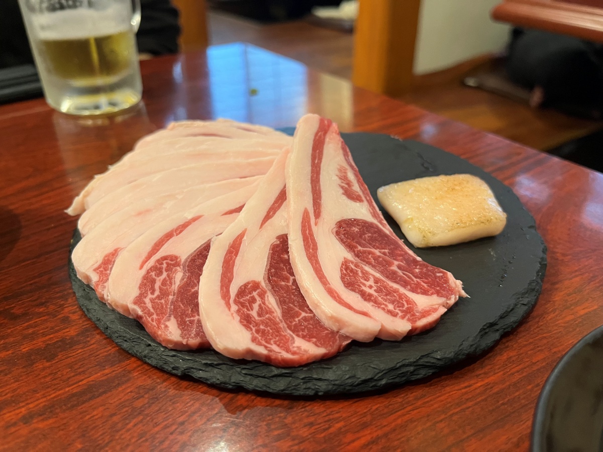 アカヤジンギスカン南越谷店のラム肉