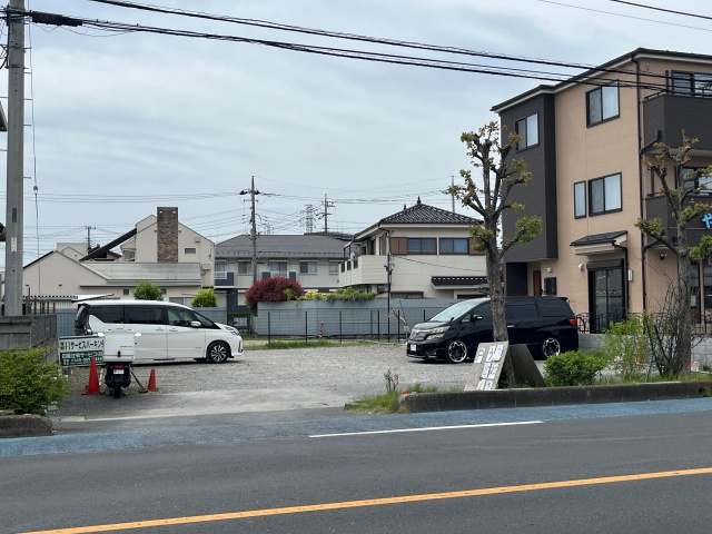 うちだやの駐車場